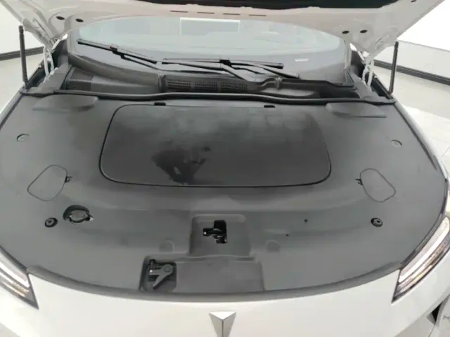 Deepal L07 — Фото автомобиля 10
