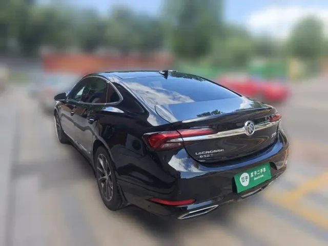 Buick LaCrosse — Фото автомобиля 24