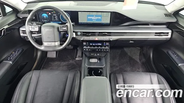 Hyundai Grandeur Grandeur (GN7) 2.5 Бензин 2WD — Фото автомобиля 7