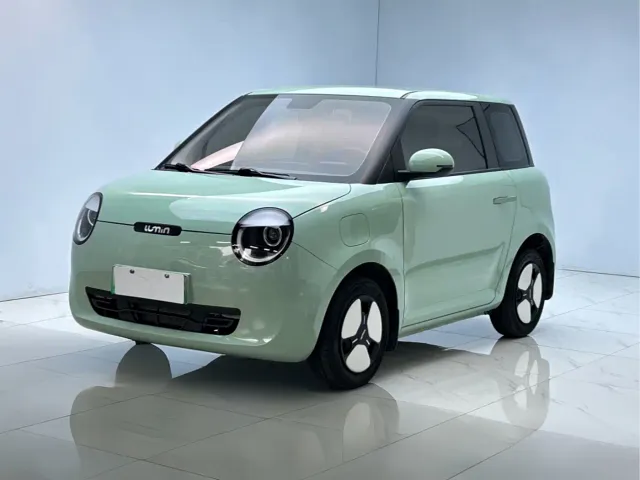 Фотография автомобиля — Changan Lumin