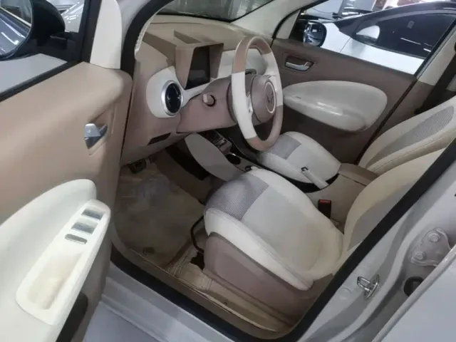 Wuling Hongguang Mini EV — Фото автомобиля 15