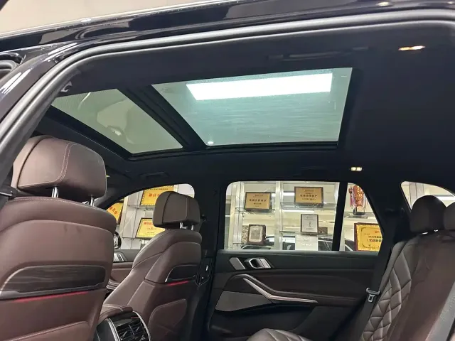 BMW BMW X5 2022 Facelift xDrive 40Li Premium M Sport Package — Фото автомобиля 11