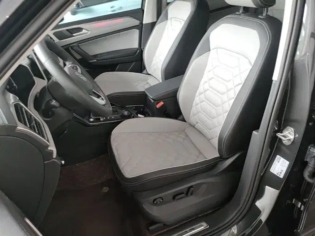 Volkswagen Tayron — Фото автомобиля 14