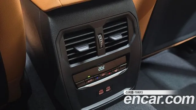 BMW 3-Series 3 серия (G20) 320i M Sport — Фото автомобиля 18