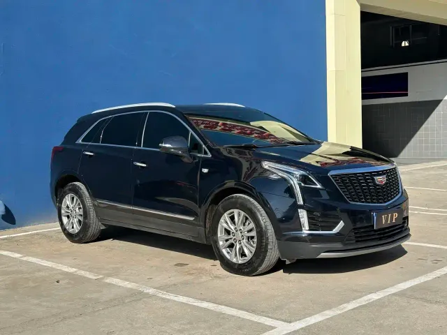 Cadillac XT5 — Фото автомобиля 3
