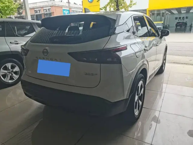 Nissan Qashqai — Фото автомобиля 7