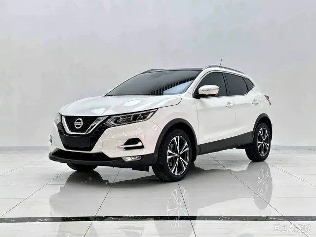 Фотография автомобиля — Nissan Qashqai
