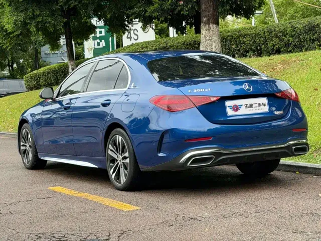 Mercedes-Benz C-Class — Фото автомобиля 4