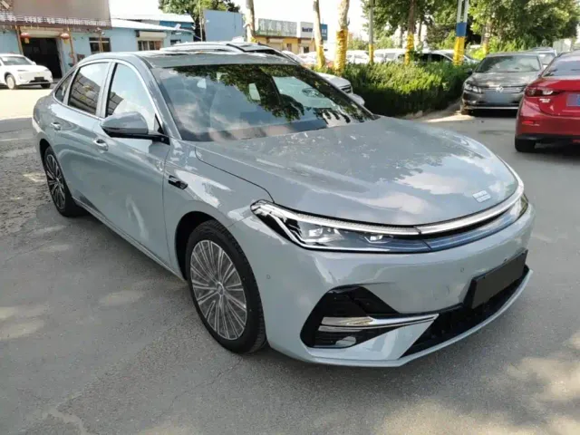 Geely Galaxy A7 — Фото автомобиля 3