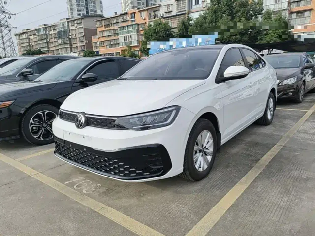 Фотография автомобиля — Volkswagen Lavida