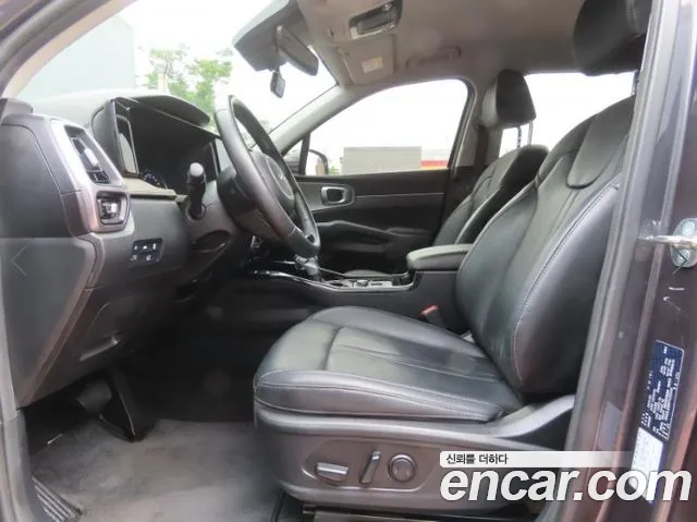 Kia Sorento Sorento 4-е поколение Дизель 2.2 2WD — Фото автомобиля 16