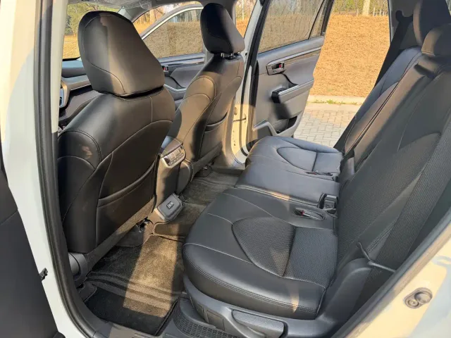 Toyota Highlander — Фото автомобиля 15