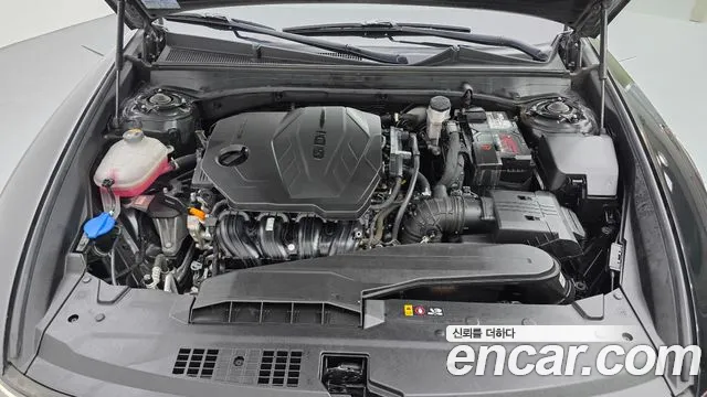 Hyundai Grandeur GN7 — Фото автомобиля 6