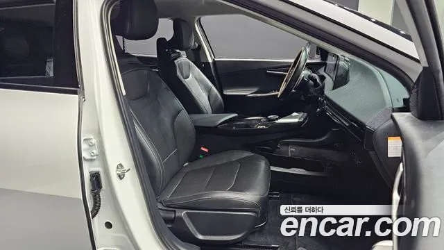 Kia EV6 — Фото автомобиля 16