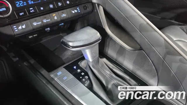 Hyundai Avante CN7 — Фото автомобиля 12
