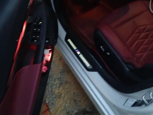 BMW 5 Series — Фото автомобиля 7