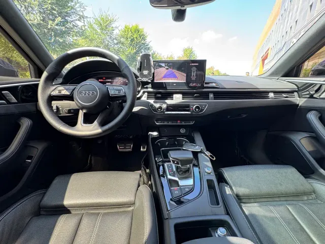 Audi A4L — Фото автомобиля 12
