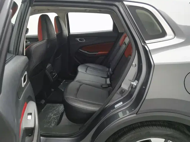 Changan CS55 Plus — Фото автомобиля 15