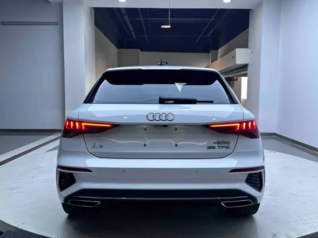 Audi A3 — Фото автомобиля 5