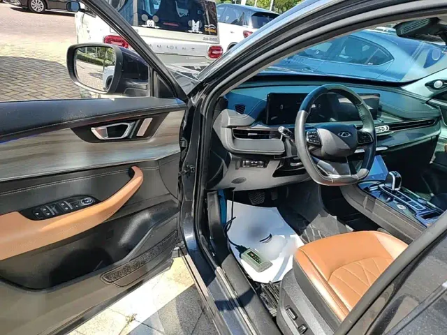 Chery Tiggo 8 PLUS — Фото автомобиля 15