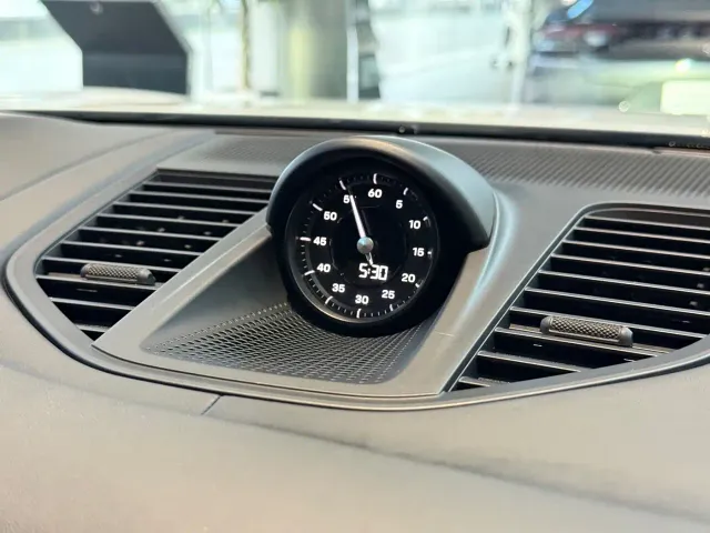 Porsche Panamera — Фото автомобиля 6