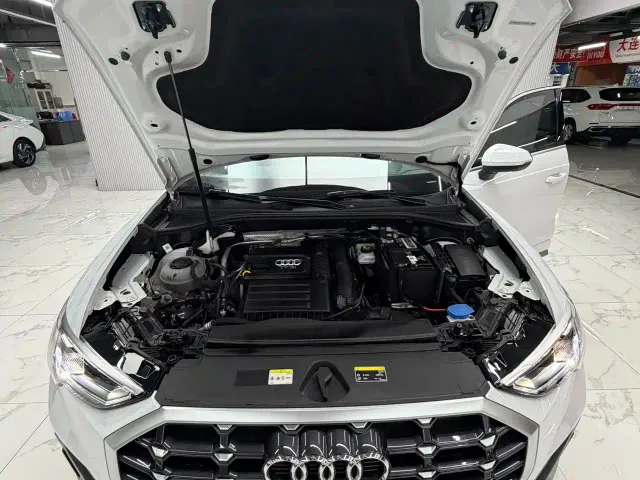 Audi Q3 — Фото автомобиля 20