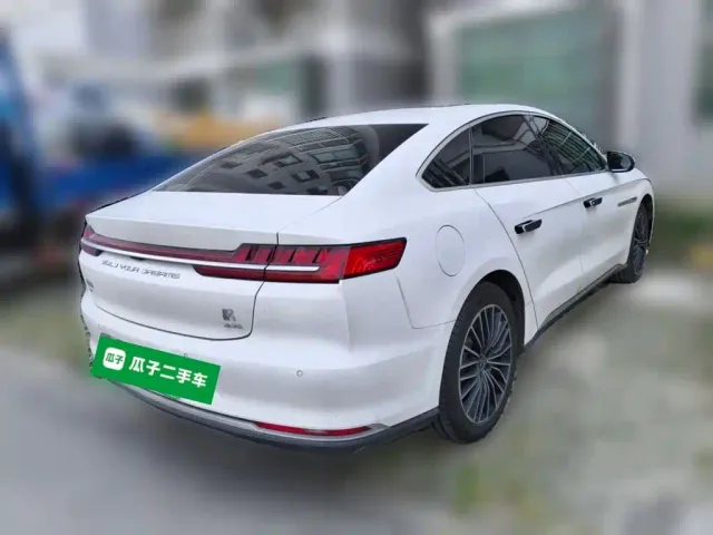 BYD Han — Фото автомобиля 4