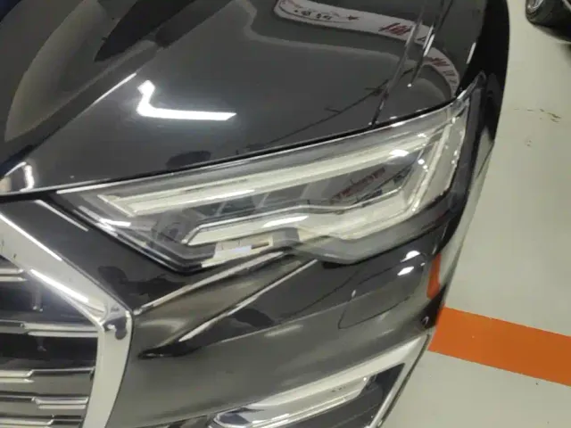 Audi A6L — Фото автомобиля 5