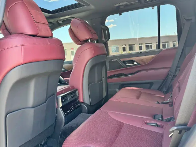 Lexus LX — Фото автомобиля 9