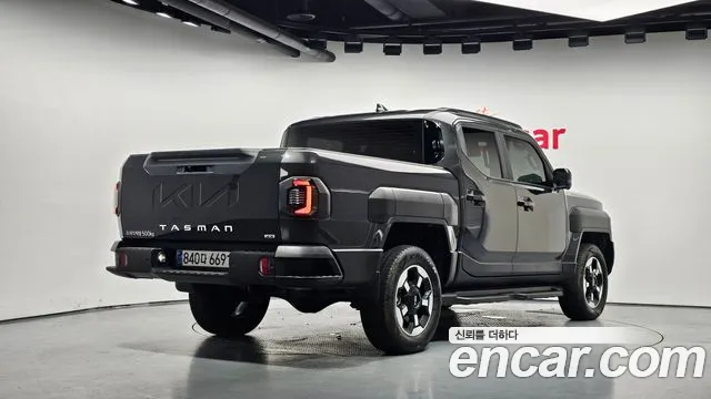 Kia Tasman Tasman 2.5T Бензин 4WD — Фото автомобиля 2