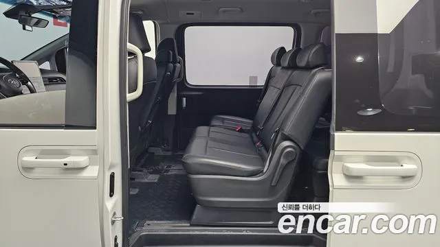 Hyundai Staria — Фото автомобиля 18