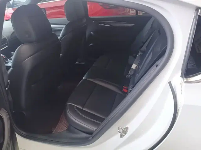 Cadillac CT5 — Фото автомобиля 16