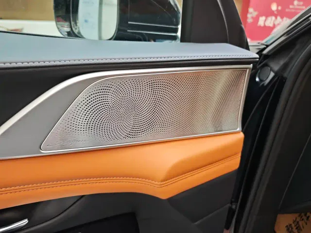 Xpeng G9 — Фото автомобиля 9
