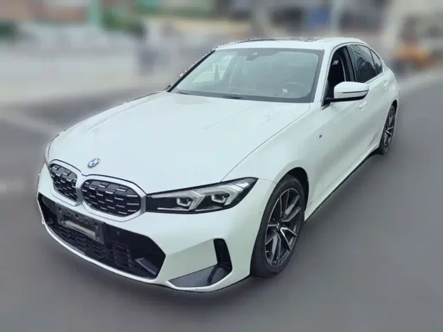 Фотография автомобиля — BMW 3 Series