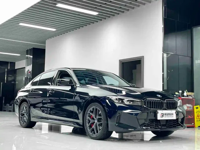 BMW 3 Series — Фото автомобиля 3