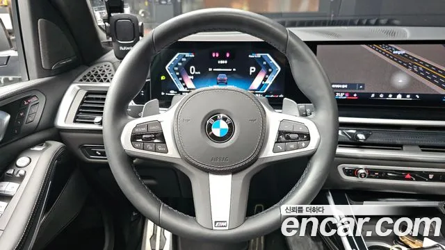 BMW X7 — Фото автомобиля 12