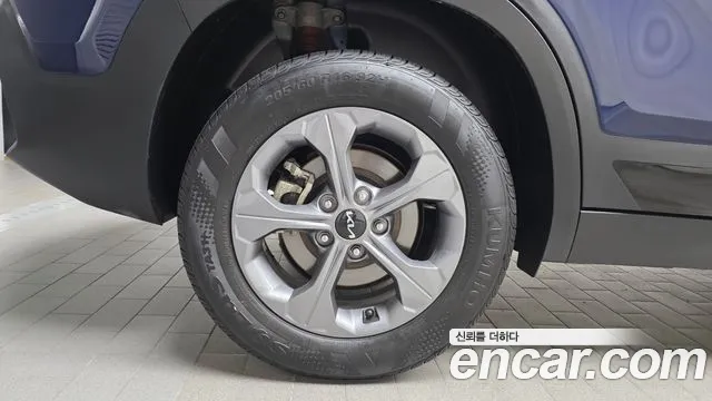 Kia Seltos — Фото автомобиля 5