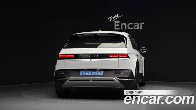 Hyundai Ioniq 5 — Фото автомобиля 4