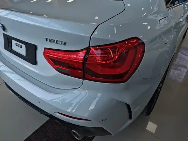 BMW 1 Series — Фото автомобиля 7