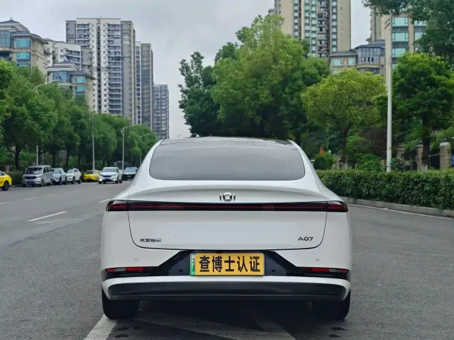Changan Qiyuan A07 — Фото автомобиля 6