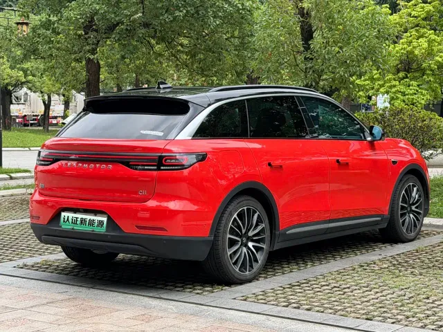 Leapmotor C11 — Фото автомобиля 15
