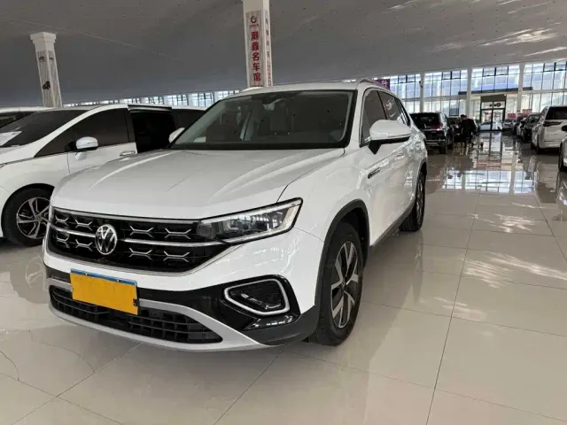 Фотография автомобиля — Volkswagen Tayron