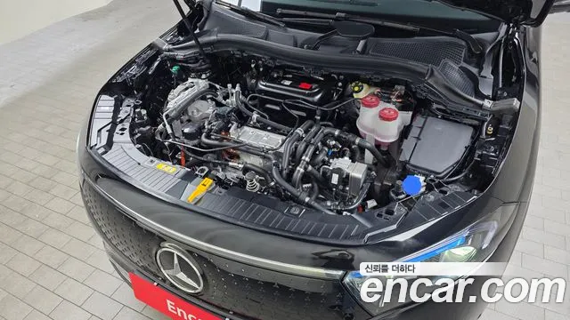 Mercedes-Benz EQA H243 — Фото автомобиля 9