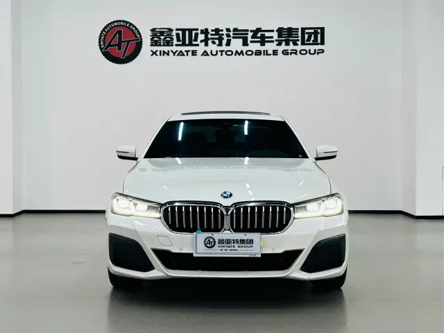 BMW 5 Series — Фото автомобиля 4
