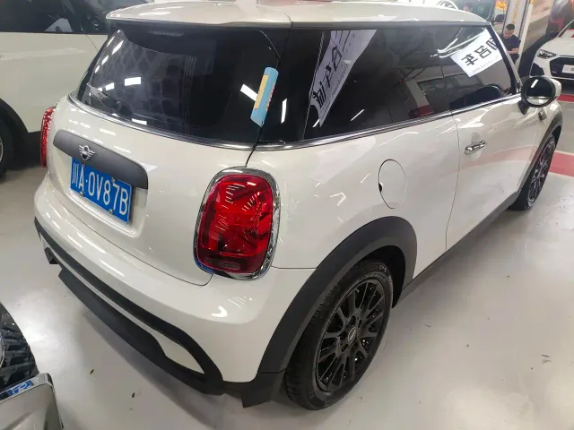 MINI Hatch — Фото автомобиля 7