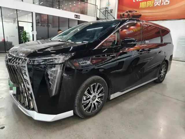 GAC Trumpchi E9 — Фото автомобиля 5