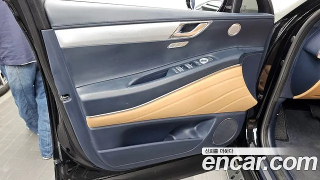 Genesis GV80 2.5T Бензин AWD — Фото автомобиля 21