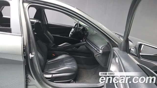 Hyundai Avante — Фото автомобиля 17