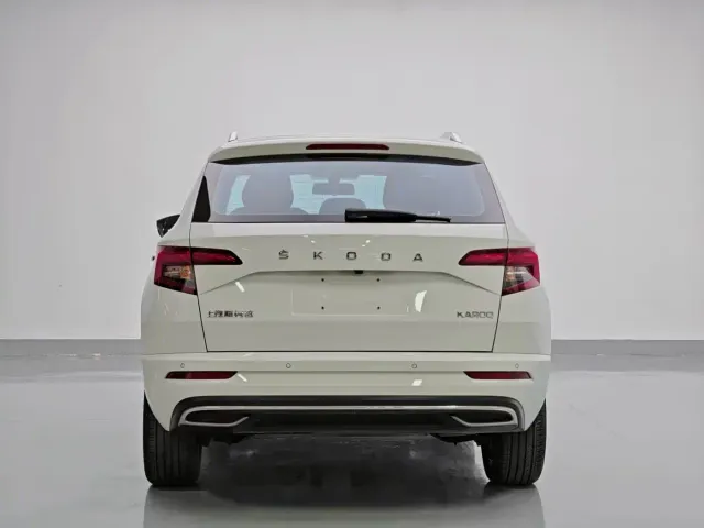 Skoda Karoq — Фото автомобиля 5