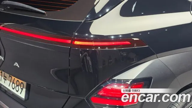 Hyundai Kona SX2 — Фото автомобиля 8